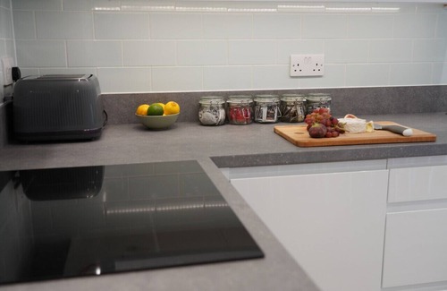 Oxford House | Oxford- Refurbished 4 bed -15 mins to centre