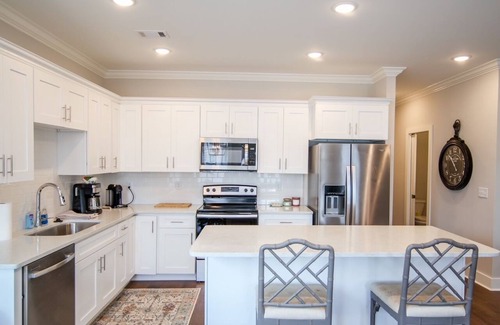 Oxford House | Oxford Townhome Rental