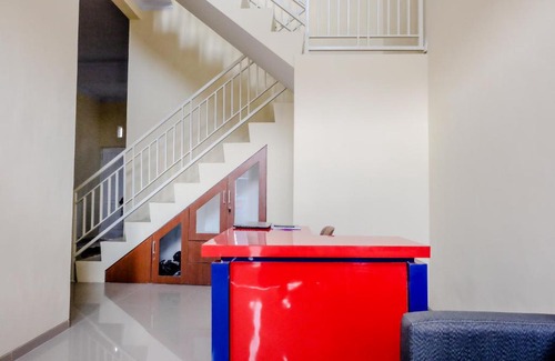 Malang Hotel | OYO 1165 Cakalang Residence Syariah