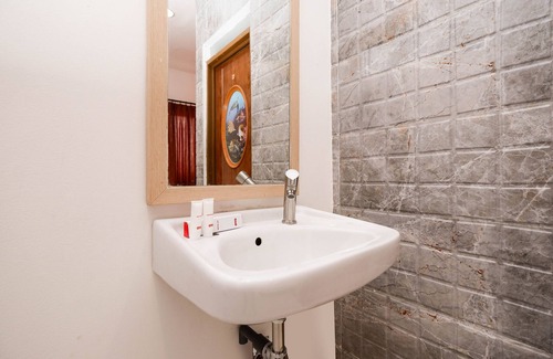 Semarang House | OYO 1251 Residence 8