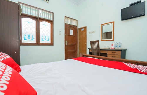 Tuban Sub-District Hotel | OYO 1439 Gang Guest Homestay Syariah