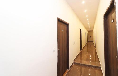 Faridabad Hotel | OYO 81074 Hotel Adb