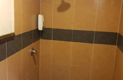 Petaling Jaya Hotel | OYO 89968 Sri Sutra Hotel