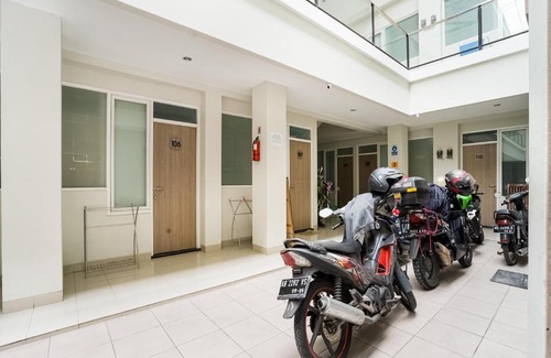 Surakarta Hotel | OYO 90134 Santika Fidela