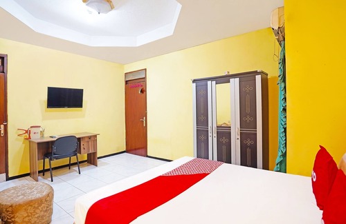 Suko Manunggal Hotel | OYO 91558 Y 5417 Homestay Syariah