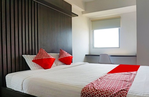 Gunung Putri Hotel | OYO 91593 San San Rooms Apartment Gunung Putri Square