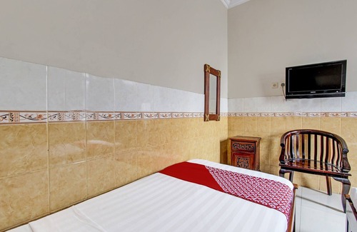 Kalasan Hotel | OYO 91785 Hotel Srikandi Kalasan