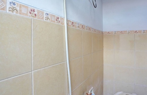 Lamongan Hotel | OYO 91868 Nusa Indah Guest House Syariah
