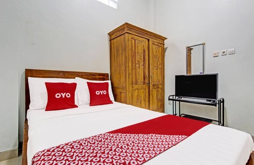 Temon Hotel | OYO 92071 Yusman Homestay Syariah