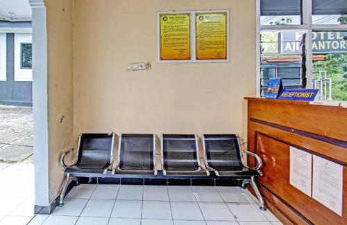Wonogiri Hotel | OYO 92287 Hotel Aji Mantoro