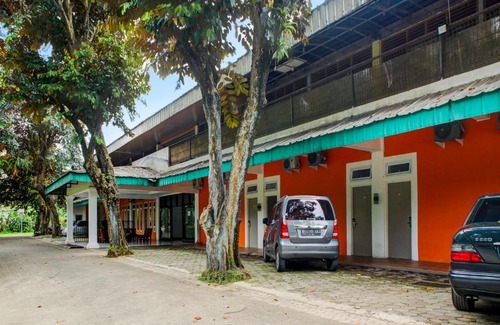 Bogor Hotel | OYO 92457 Wisma Griya Nusa Bangsa Syariah