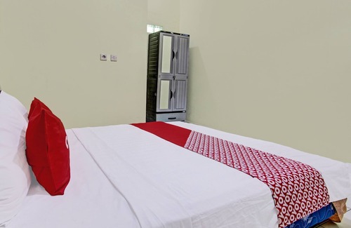 Central Yogyakarta Hotel | OYO 92521 Guest House Inayah Syariah