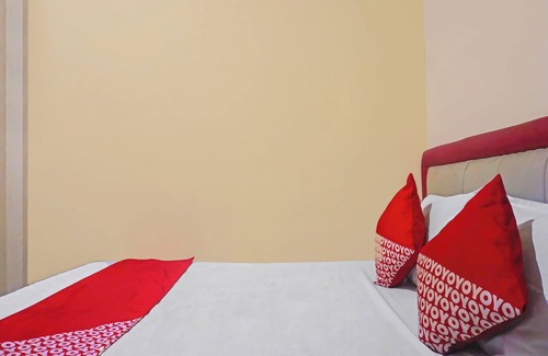 East Jakarta Hotel | OYO 92656 Jati Residence Pulo Gadung