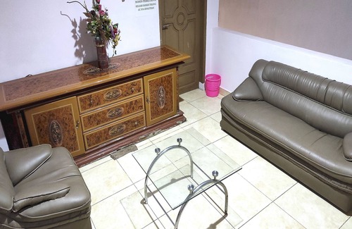 Karanganyar Hotel | OYO 93768 Setia Budi Guest House 1