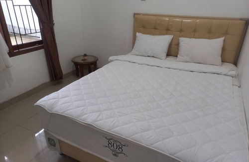 Purwokerto Hotel | OYO 93820 Salma Homestay Syariah Near alun alun kota purwokerto