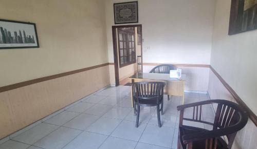 Asrikaton Hotel | OYO 94628 Arjuna Guest House Syariah