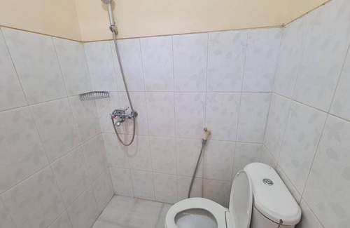 Asrikaton Hotel | OYO 94628 Arjuna Guest House Syariah