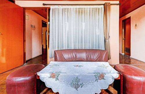 Temanggung Hotel | OYO 94674 Guesthouse Sabar Makmur