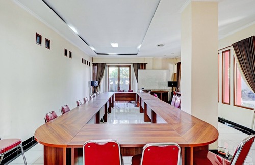 Temanggung Hotel | OYO 94674 Guesthouse Sabar Makmur
