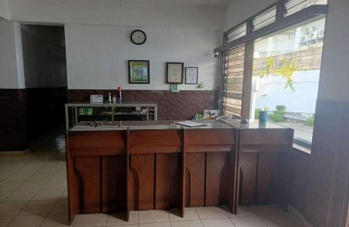 Semarang Hotel | OYO 94703 Hotel Wisma Hasanah