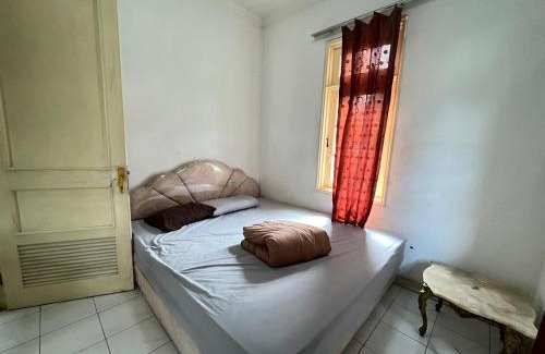 Cipanas Hotel | OYO 94710 Puncak Resort Guest House