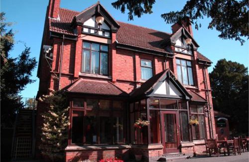 Blaby Hotel | OYO Blaby Westfield Hotel