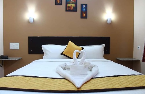 Chennai Hotel | OYO Flagship 81259 Tr Elite