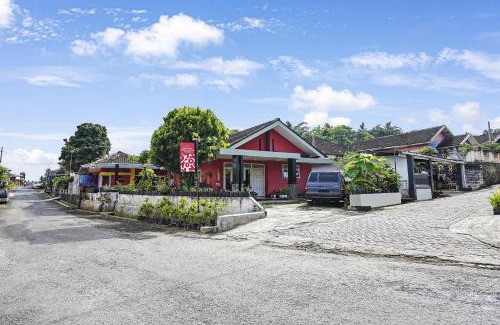 Tosari Hotel | OYO Homes 91103 Syariah Desa Wisata Lembah Gunung Tumpeng