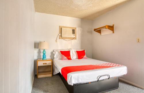 Breckenridge Hotel | OYO Hotel Breckenridge TX Hubbard Creek Lake
