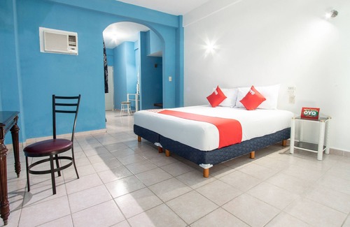 Jose Cardel Hotel | OYO Hotel Estacion,José Cardel,Parque Central Revolución