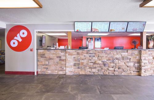 Goodland Hotel | OYO Hotel Goodland KS Hwy 24
