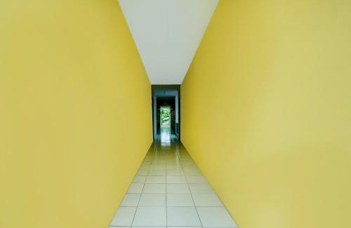 Karawang Hotel | OYO Life 1889 Mbuahpage