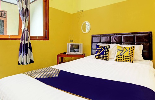 Klaten Selatan Hotel | OYO Life 2546 Griya Widya Syariah