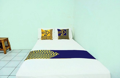 Kediri Hotel | OYO Life 92395 Namimart Syariah 3