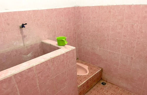Paciran Hotel | OYO Life 93083 Nova Jaya 3 Homestay Syariah