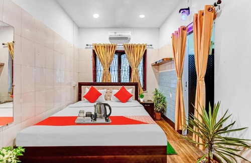 Sector 1 Hotel | OYO Tanishk Residency