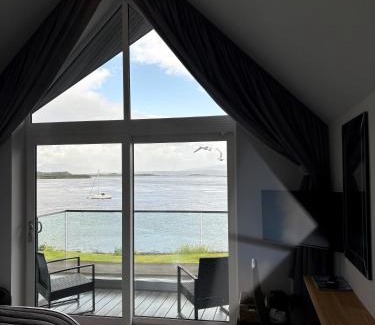 Connel Hotel | Oyster Inn Connel