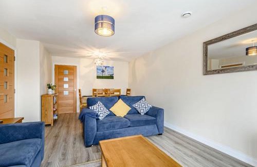 Drummore House | Oystercatcher