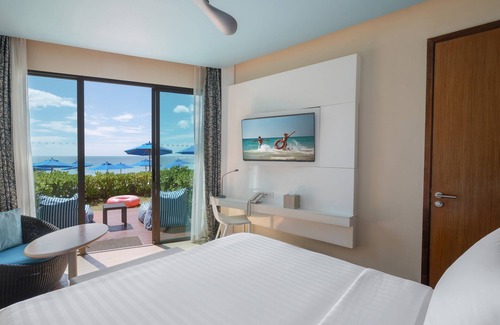 Chaweng City Center Hotel | OZO Chaweng Samui
