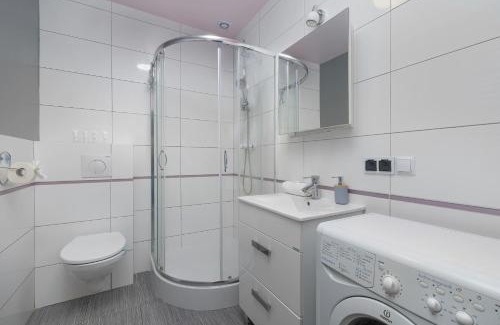 Darlowko Apartment | Północna Apartament Darłowo Sypialnia, Taras & Parking by Noclegi Renters