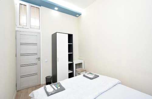 Kentron House | P&A guest house