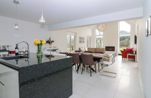 Banff Cottage | P'LACE OF GLASSAUGH, family friendly, with open fire in Portsoy