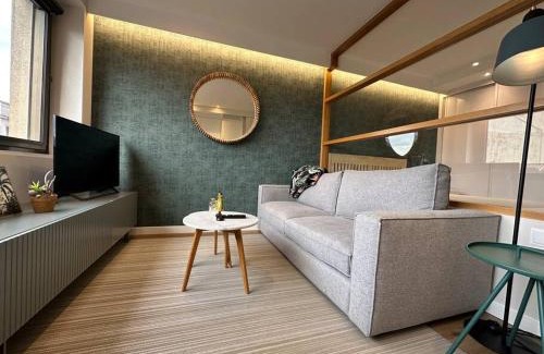 Maria Auxiliadora Apartment | P Sanz 1, 303 by YBH