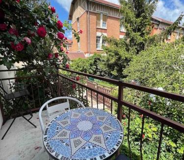 Chatillon Apartment | P1- Maison 2min metro PARIS-EXPO 3 chambres 3 lits