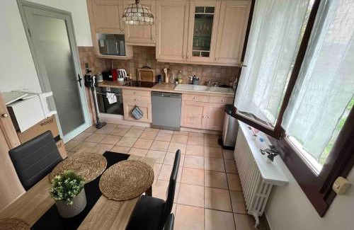Chatillon Apartment | P1- Maison 2min metro PARIS-EXPO 3 chambres 3 lits
