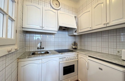 Platges de Fornells Apartment | P98 - Nice flat on the sea