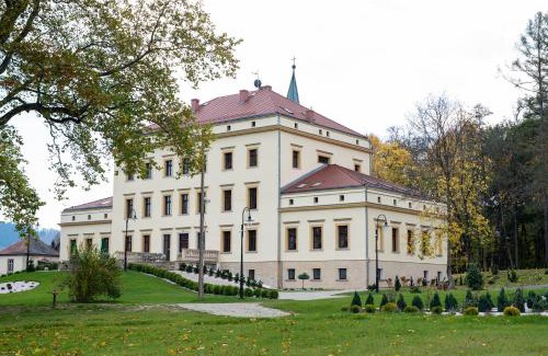 Lubiechowa Bed & Breakfast | Pałac Lubiechowa-Jelenia Góra- Riesengebirge