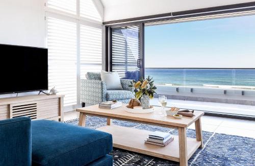 Wooli House | Pacific Dawn on the Beach