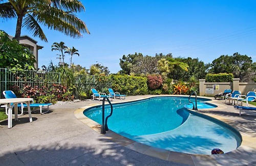 Bilinga Apartment | Pacific Place Unit 7 2 Graham Street Bilinga