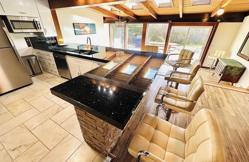 Inglenook House | Pacific Sands Vacation Home